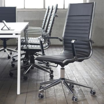 Bari Leather Office High Chair